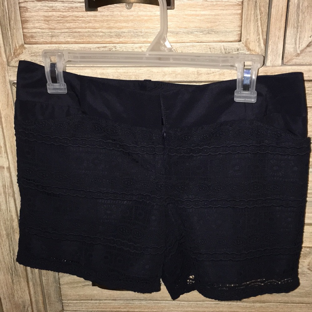 Short from the limited size 4